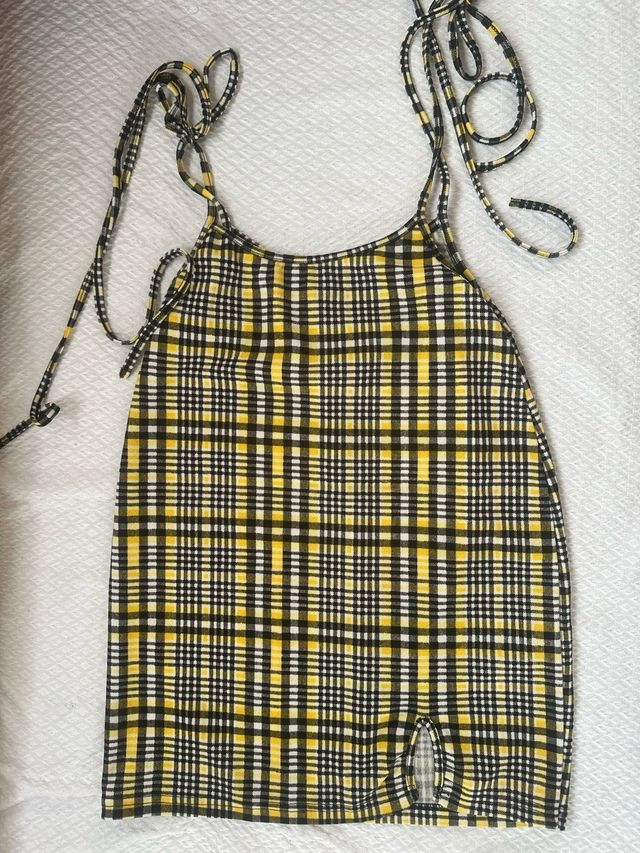 Vestido cuadros amarillo y negro