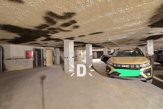 Garaje en venta en Benetússer