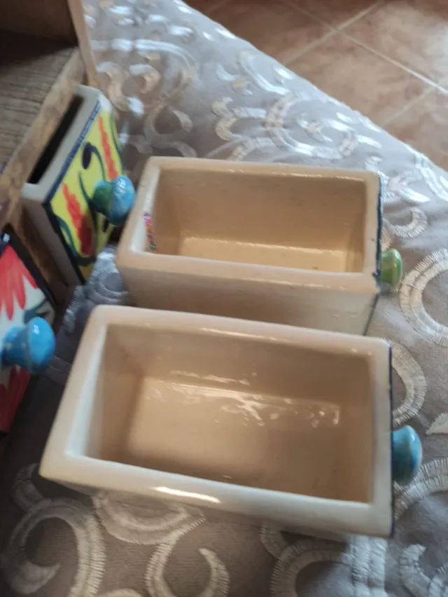 Joyero madera y cerámica (10 cajones).