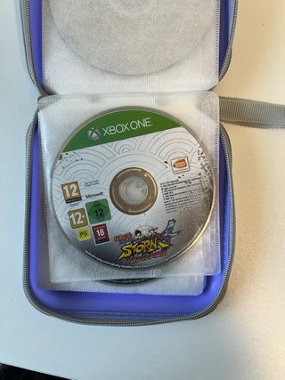 Xbox One S Blanca + Mando y Accesorios Nueva