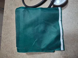 Misuratore Pressione Sfigmomanometro + Stetos.