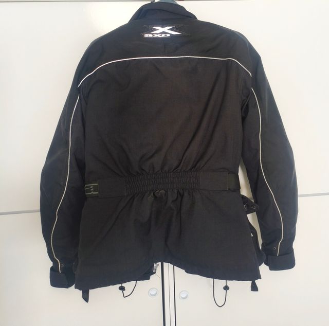 Chaqueta moto AXO Racing negra impermeable.Talla M