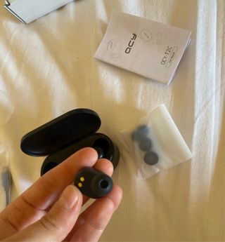 Auriculares QCY T2C TWS Bluetooth negros