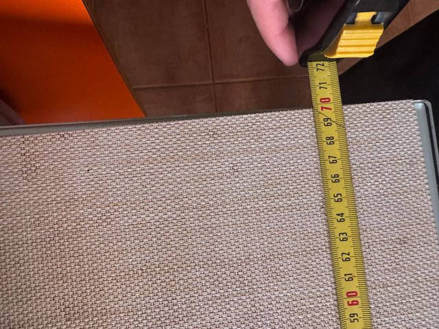 Mesa de cocina y 4 sillas modernas