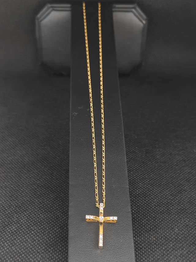 Catena in oro 18 Bilbao con ciondolo a croce 051-02-00460