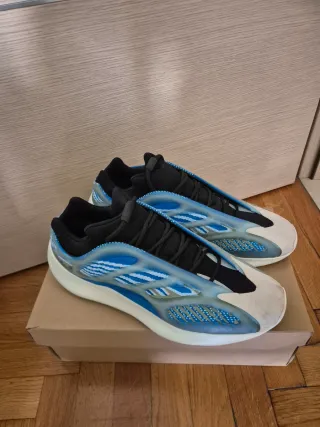 Adidas Yeezy 700 V3 Arzareth