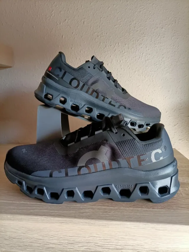 Zapatillas On Cloud Monster Negro