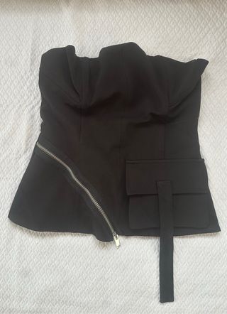 Top Zara Negro Cremallera y Bolsillo