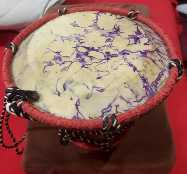 Tambor africano decorativo