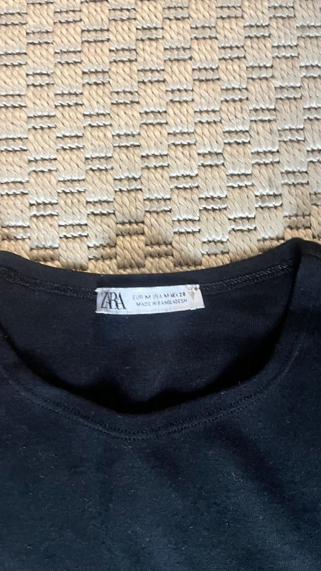 Top Zara Negro Manga Corta