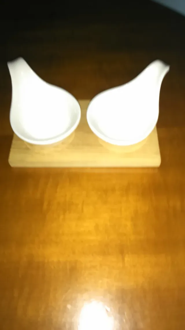 Salseras de cerámica y madera