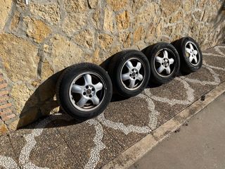 Llantas Mini con neumáticos nuevos