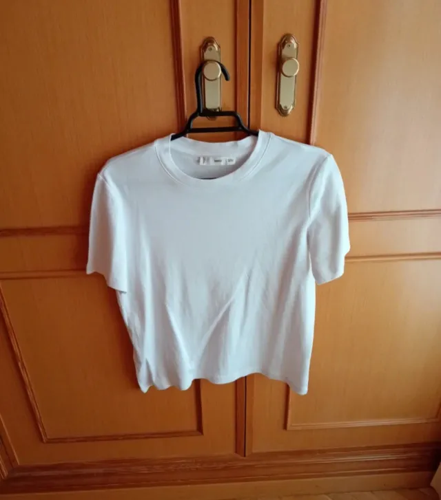 Conjunto bomber, camiseta y pantalón