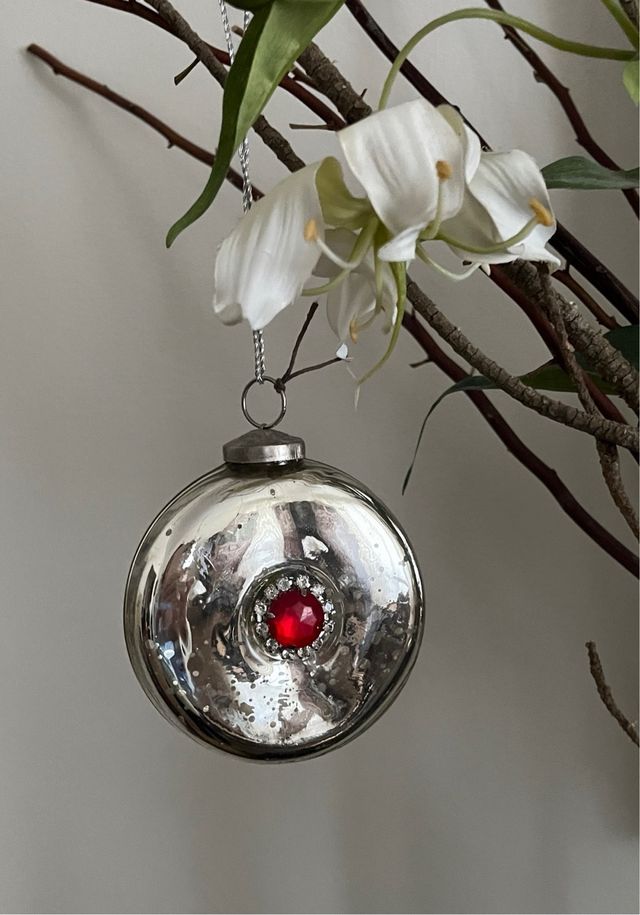 Bola de Natal Grande Decorada