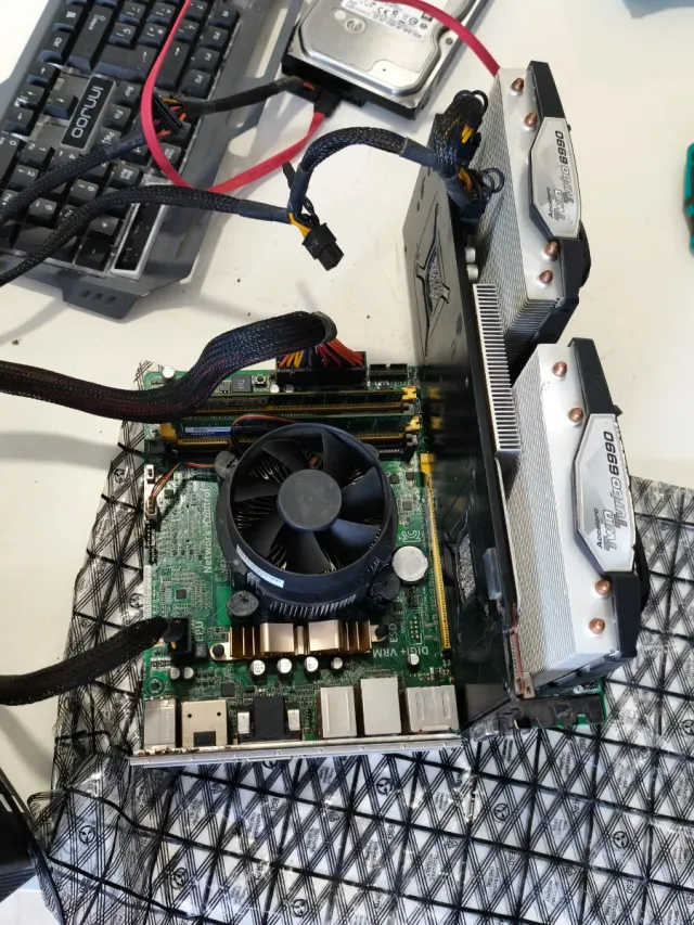 Placa Base Asus con CPU i7-4770S 16gb DDR3 1600mhz