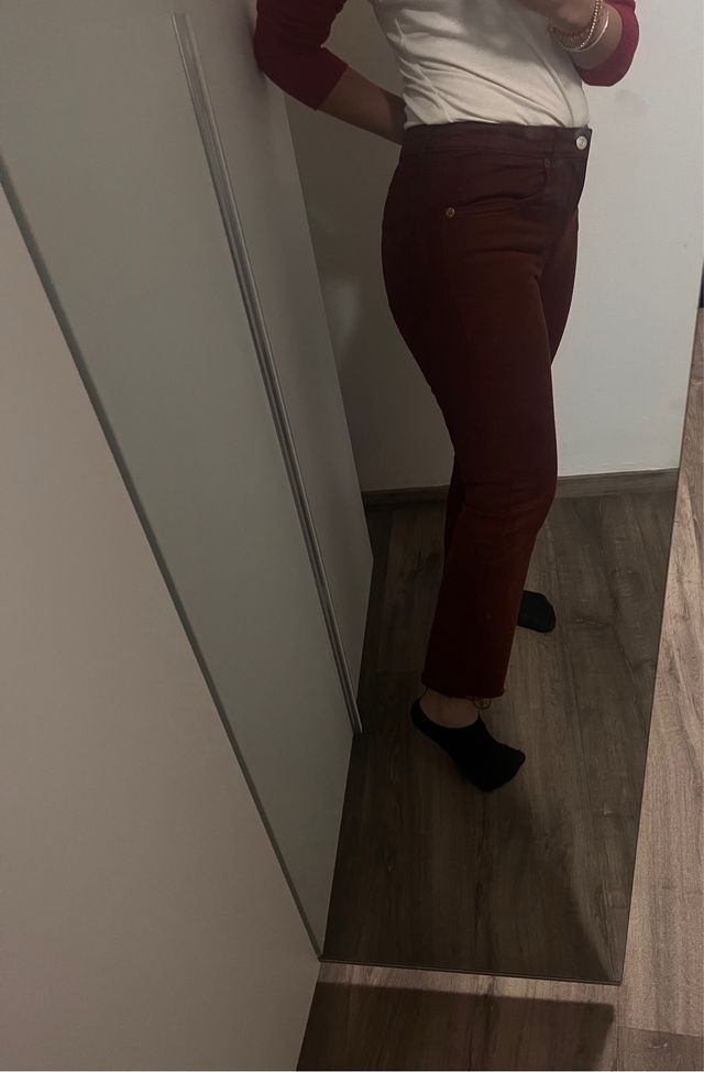 Jeans flare marrone Stradivarius