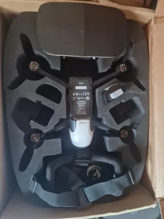 Dron Parrot Bebop 2 FPV