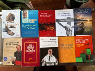 libros de temática religiosa 6€ cada uno