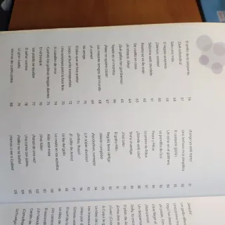 ES LA HORA DE DORMIR (Spanish Edition)