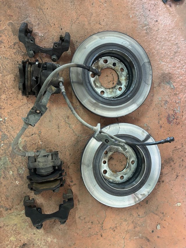 frenada trasera bmw 320d 150cv e46