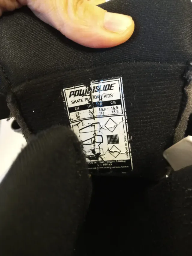 Patines en línea azules con bolsa y protectores