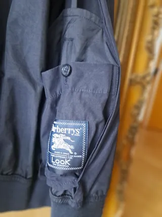 Cazadora Burberrys azul marino