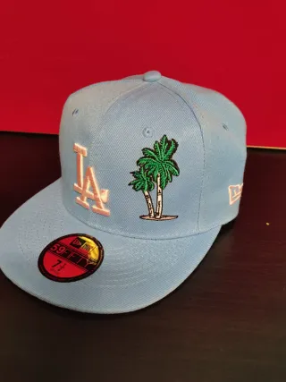 Gorra New Era 59Fifty LA. Talla 7.1/2