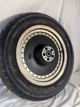 Harley-Davidson Softail Fat Boy llanta trasera 16