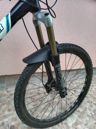 BICI MTB DOBLE MONDRAKER CURVE MONOPLATO A 170 EUR