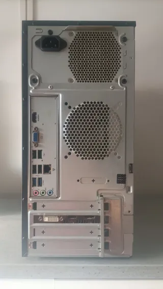 PC Sobremesa Acer AMD A10 12GB RAM GTX 1050