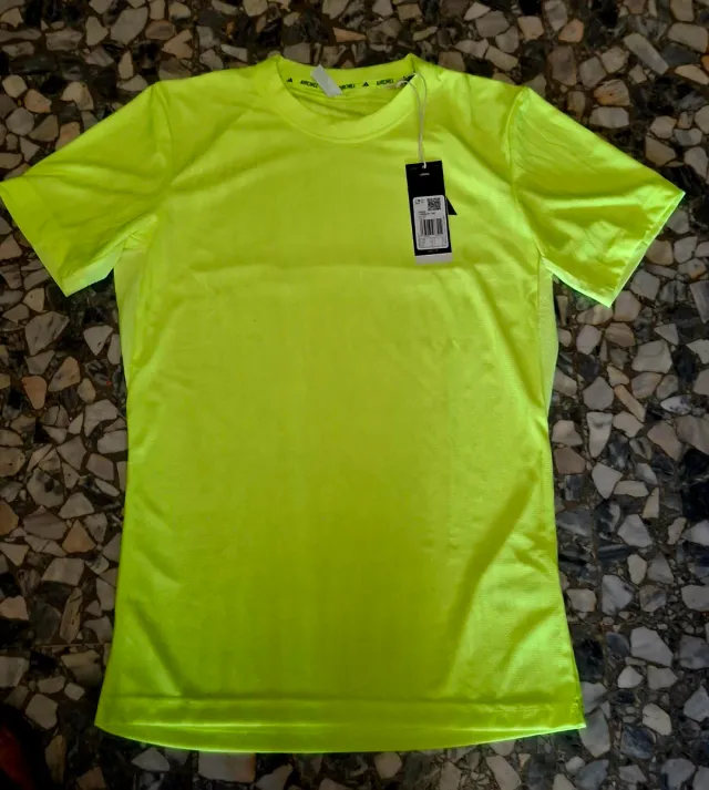 Camiseta Adidas T-Shirt T FreeLift