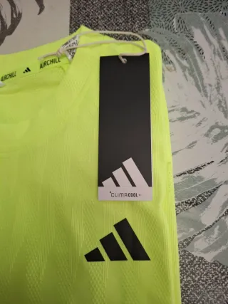 Camiseta Adidas T-Shirt T FreeLift