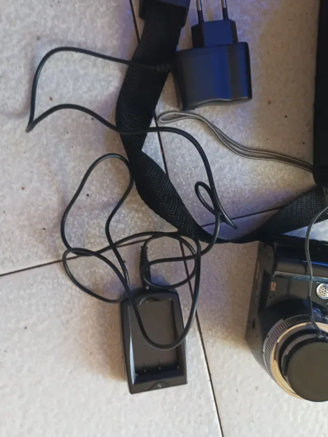 Cámara Digital PROTAX Negra y Marrón