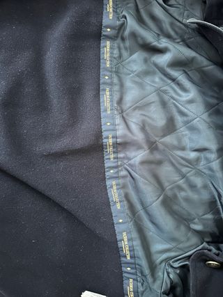 Chaqueta verde y negra