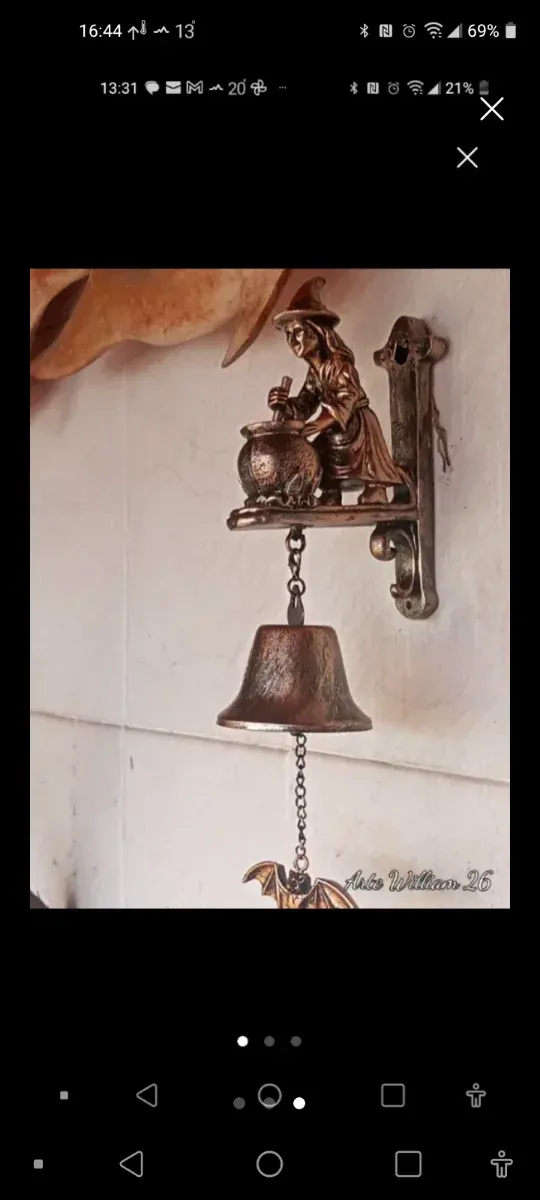 Campana de Bruja con Murciélago