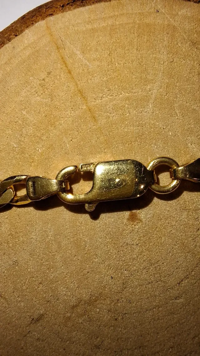 Cadena Figaro Brillante Dorada