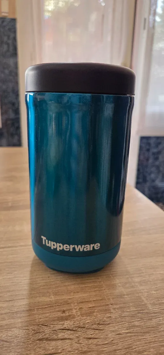 Termo Tupperware Azul y Negro