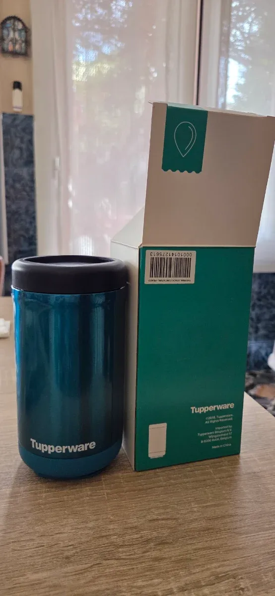 Termo Tupperware Azul y Negro