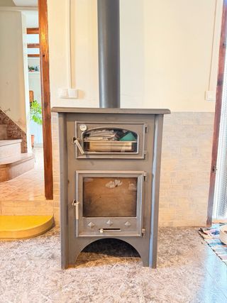 Estufa Jaén con Horno Leña