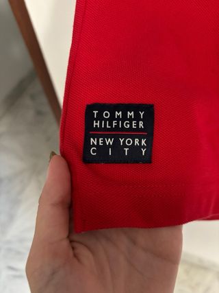 Polo Tommy Hilfiger Rayas Azul Rojo Blanco