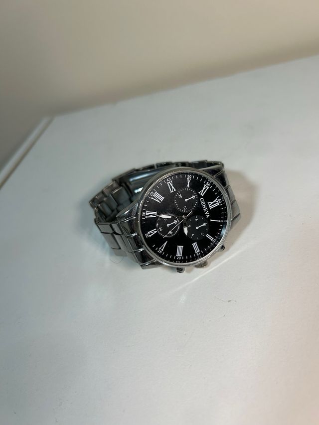 Reloj Geneva Plata y Negro
