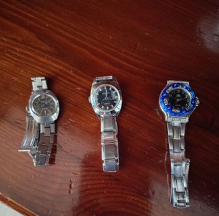 Trio Orologi in acciaio.