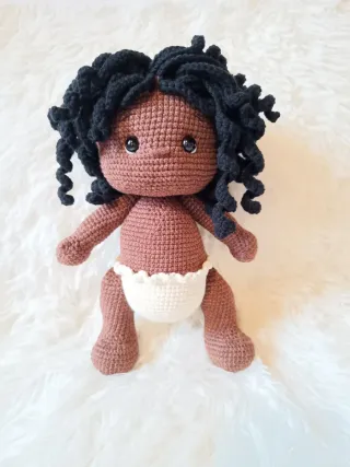 Bambola amigurumi fatta a mano