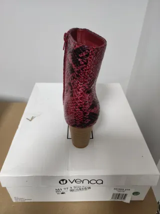 Botín Venca Burdeos efecto piel serpiente