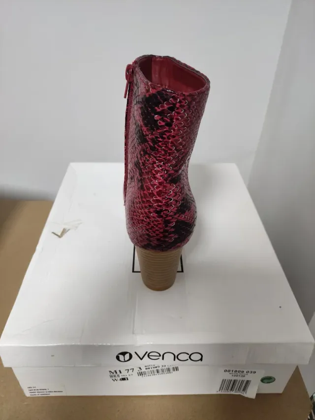 Botín Venca Burdeos efecto piel serpiente