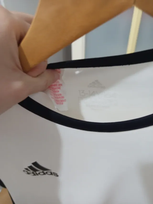 Camiseta Adidas niño Talla 13/14