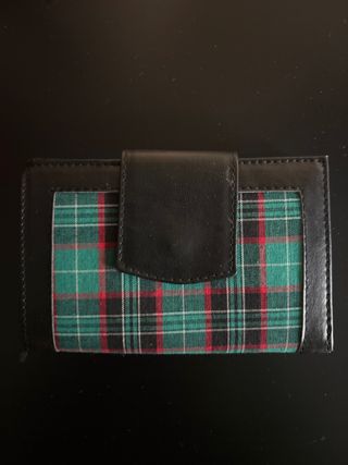 Cartera Billetero Cuadros piel? negra