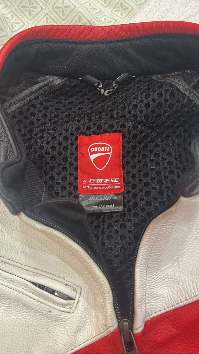 Chaqueta Piel Dainese Ducati Corse Talla 58