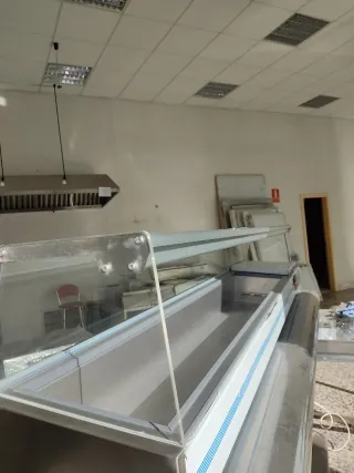 Vitrina expositora refrigerada