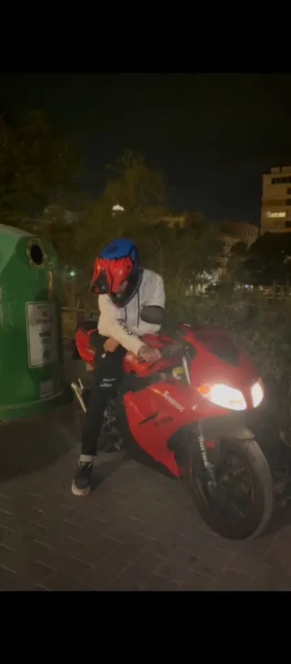 Yamaha TZR 50 Moderna